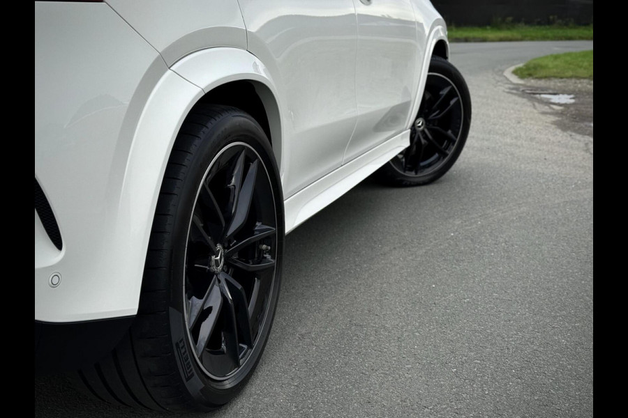 Mercedes-Benz GLE 400 e 4MATIC AMG Panoramadak|Burmester®|Camera 360°|Keyless|Head-up|Luchtvering|Stuurverw. Mercedes-Benz GLE 400 e 4MATIC AMG Panoramadak|Burmester®|Camera 360°|Keyless|Head-up|Luchtvering|Stuurverw.