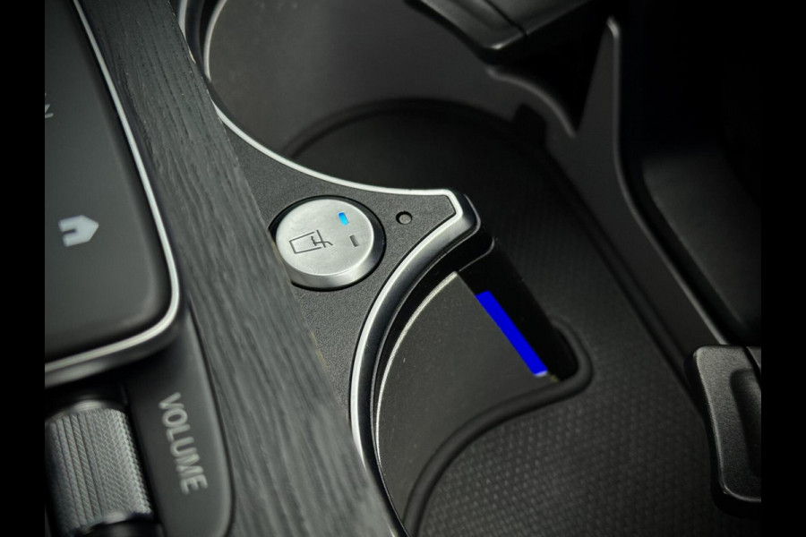 Mercedes-Benz GLE 400 e 4MATIC AMG Panoramadak|Burmester®|Camera 360°|Keyless|Head-up|Luchtvering|Stuurverw. Mercedes-Benz GLE 400 e 4MATIC AMG Panoramadak|Burmester®|Camera 360°|Keyless|Head-up|Luchtvering|Stuurverw.