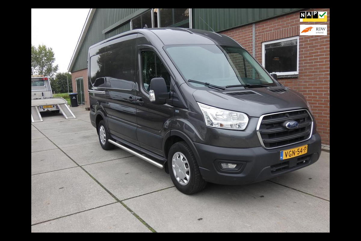 Ford Transit 330 2.0 TDCI L2H2 Trend*navi/camera*nieuwstaat* Ford Transit 330 2.0 TDCI L2H2 Trend*navi/camera*nieuwstaat*