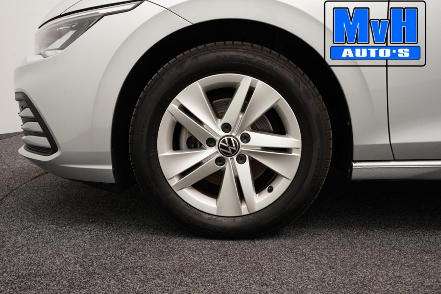 Volkswagen Golf 1.5 TSI Life Business|SPORTSTOELEN|TREKHAAK