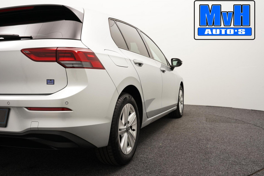 Volkswagen Golf 1.5 TSI Life Business|SPORTSTOELEN|TREKHAAK