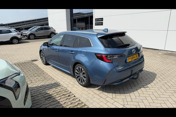 Toyota Corolla Touring Sports 1.8 Hybrid Executive | Trekhaak | Stoel verwarming|