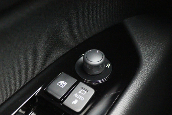 Mazda CX-5 2.0 e-SkyActiv-G M 165 Advantage 360° Camera, Head-Up, Cruise, Verwarmd Stuurwiel, Apple Carplay, 19''