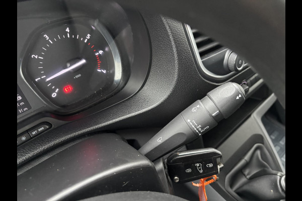Peugeot Expert 1.5 BlueHDI 100 Standard Premium*ECC*NAVI*CRUISE*