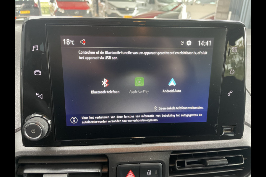 Opel Combo Tour 1.2 Turbo L1H1 Edition Airco - Cruise control - Parkeer sensoren achter - MF stuurwiel -  Apple carplay/Android auto - Bluetooth - Zijschuifdeur L+R Opel Combo Tour 1.2 Turbo L1H1 Edition Airco - Cruise control - Parkeer sensoren achter - MF stuurwiel -  Apple carplay/Android auto - Bluetooth - Zijschuifdeur L+R