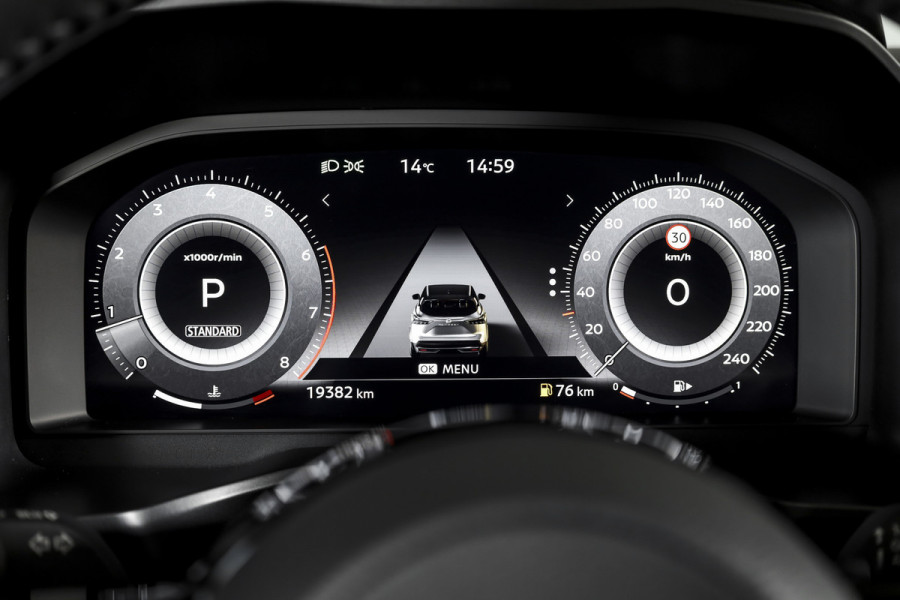 Nissan QASHQAI 1.3 MHEV Xtronic N-Connecta 158 PK - Automaat | Cold Pack | Easy Pack | Dig. Cockpit | Adapt. Cruise | PDC | 360 Camera | NAV + App. Connect | ECC | Elek. Klep | LM 18" | 6918