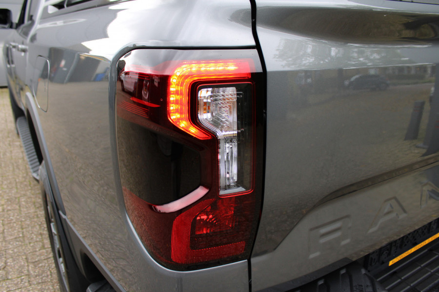 Ford Ranger 2.3 Double Cab PHEV Wildtrak | Voorraad Nieuw! | B&O | Trekhaak | Elektr. Rolhoes | BLIS | Adaptieve cruise Ford Ranger 2.3 Double Cab PHEV Wildtrak | Voorraad Nieuw! | B&O | Trekhaak | Elektr. Rolhoes | BLIS | Adaptieve cruise