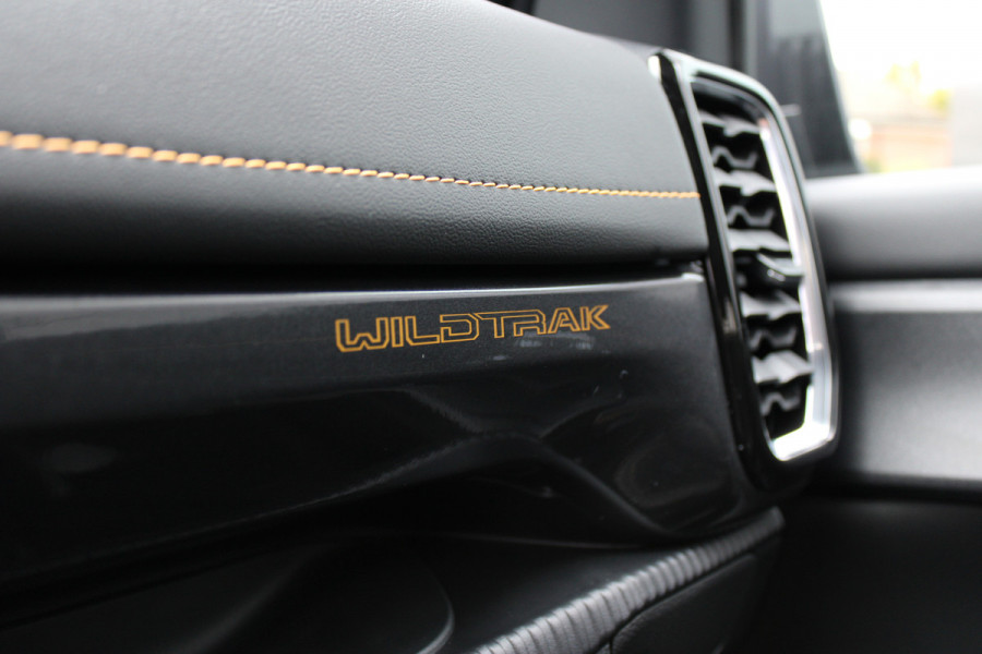 Ford Ranger 2.3 Double Cab PHEV Wildtrak | Voorraad Nieuw! | B&O | Trekhaak | Elektr. Rolhoes | BLIS | Adaptieve cruise Ford Ranger 2.3 Double Cab PHEV Wildtrak | Voorraad Nieuw! | B&O | Trekhaak | Elektr. Rolhoes | BLIS | Adaptieve cruise