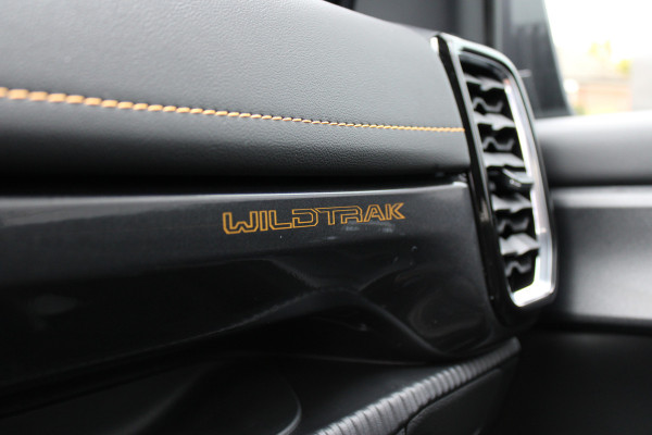 Ford Ranger 2.3 Double Cab PHEV Wildtrak | Voorraad Nieuw! | B&O | Trekhaak | Elektr. Rolhoes | BLIS | Adaptieve cruise Ford Ranger 2.3 Double Cab PHEV Wildtrak | Voorraad Nieuw! | B&O | Trekhaak | Elektr. Rolhoes | BLIS | Adaptieve cruise