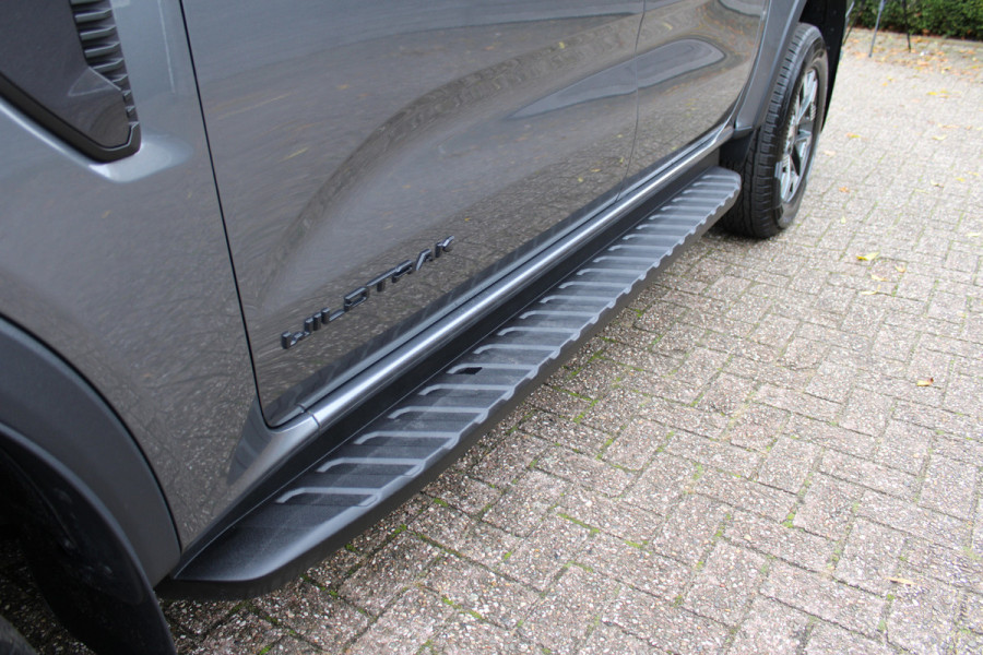 Ford Ranger 2.3 Double Cab PHEV Wildtrak | Voorraad Nieuw! | B&O | Trekhaak | Elektr. Rolhoes | BLIS | Adaptieve cruise Ford Ranger 2.3 Double Cab PHEV Wildtrak | Voorraad Nieuw! | B&O | Trekhaak | Elektr. Rolhoes | BLIS | Adaptieve cruise