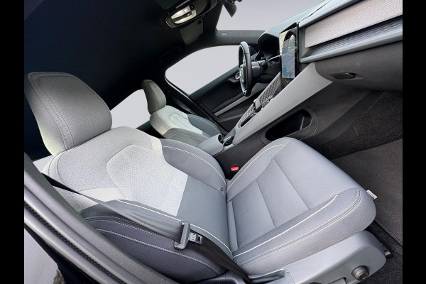 Polestar 2 Standard Range Single Motor 69 kWh, achteruitrijcamera,SOH 93,1 procent, Nederlandse auto met nationale auto pas
