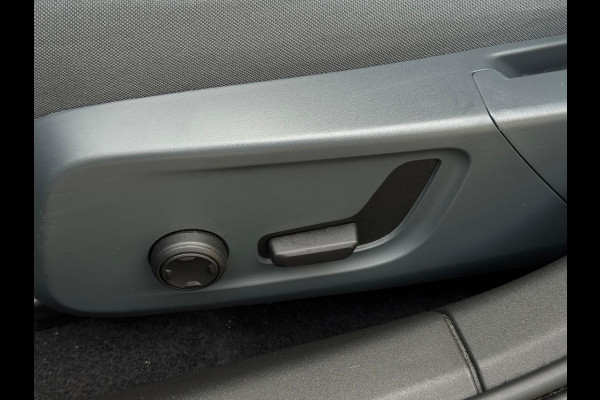 Polestar 2 Standard Range Single Motor 69 kWh, achteruitrijcamera,SOH 93,1 procent, Nederlandse auto met nationale auto pas