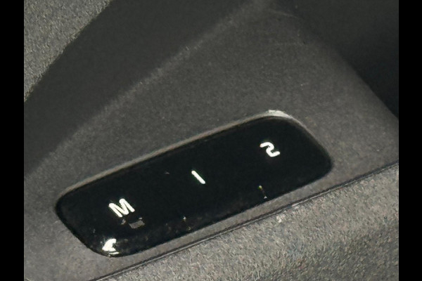Polestar 2 Standard Range Single Motor 69 kWh, achteruitrijcamera,SOH 93,1 procent, Nederlandse auto met nationale auto pas