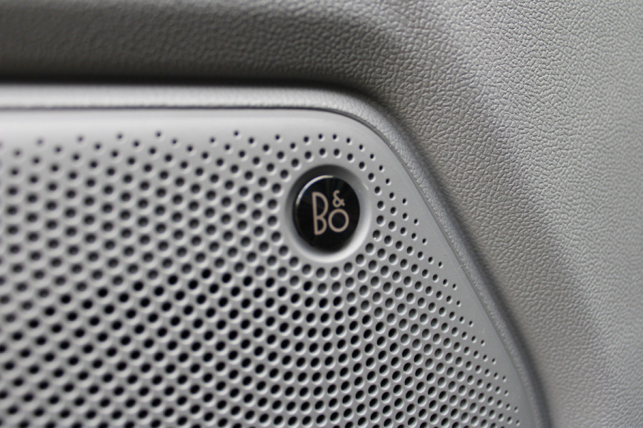 Ford Tourneo Custom 2.5 PHEV Active | Full Options | Panoramadak | Trekhaak | Led | B&O | BLIS