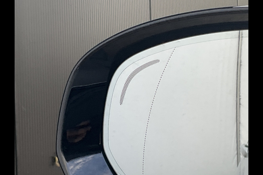 Volvo XC60 2.0 Recharge T6 AWD PHEV Pano Elek.Trekhaak HK Hud Leer 360Cam Memory VOL! Volvo XC60 2.0 Recharge T6 AWD PHEV Pano Elek.Trekhaak HK Hud Leer 360Cam Memory VOL!