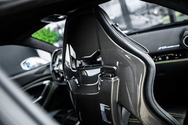 Ferrari F8 Tributo 3.9 V8 HELE - Argento Nurburgring | Passenger Display | Racing Seats | Lift