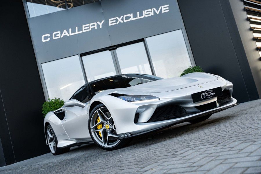 Ferrari F8 Tributo 3.9 V8 HELE - Argento Nurburgring | Passenger Display | Racing Seats | Lift