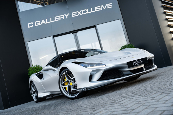 Ferrari F8 Tributo 3.9 V8 HELE - Argento Nurburgring | Passenger Display | Racing Seats | Lift