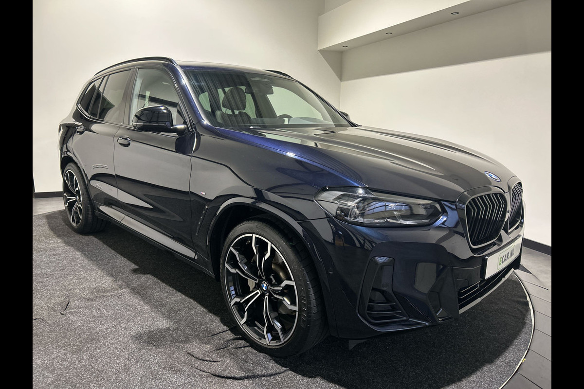 BMW iX3 High Executive 80 kWh | Panoramadak | Lederen bekleding | HUD | 21 inch Velgen | Sportstoelen | M - Sport BMW iX3 High Executive 80 kWh | Panoramadak | Lederen bekleding | HUD | 21 inch Velgen | Sportstoelen | M - Sport