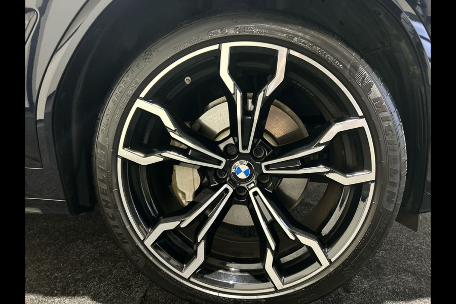 BMW iX3 High Executive 80 kWh | Panoramadak | Lederen bekleding | HUD |  21 inch Velgen | Sportstoelen | M - Sport