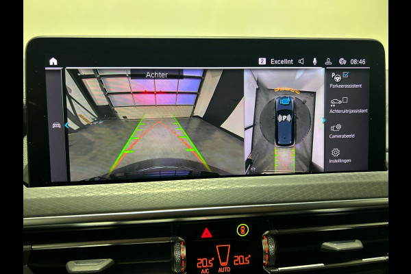 BMW iX3 High Executive 80 kWh | Panoramadak | Lederen bekleding | HUD |  21 inch Velgen | Sportstoelen | M - Sport
