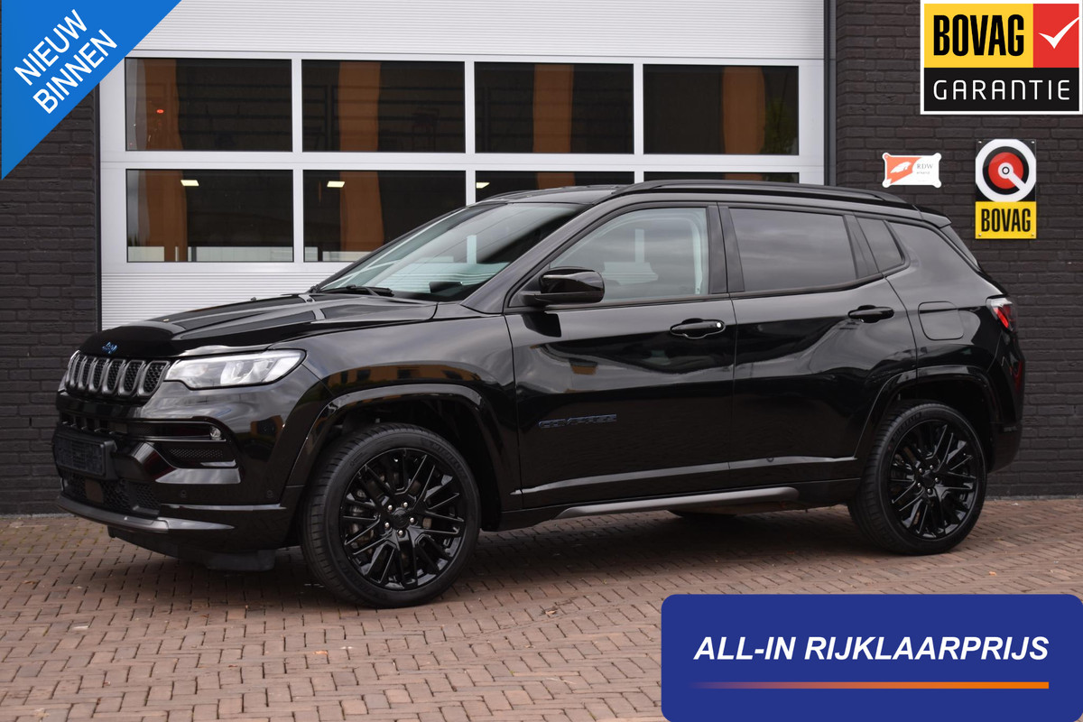 Jeep Compass 4xe 240PK Plug-in Hybrid Electric S Aut. | LED | Navi | Camera | Leder | Incl. garantie Jeep Compass 4xe 240PK Plug-in Hybrid Electric S Aut. | LED | Navi | Camera | Leder | Incl. garantie