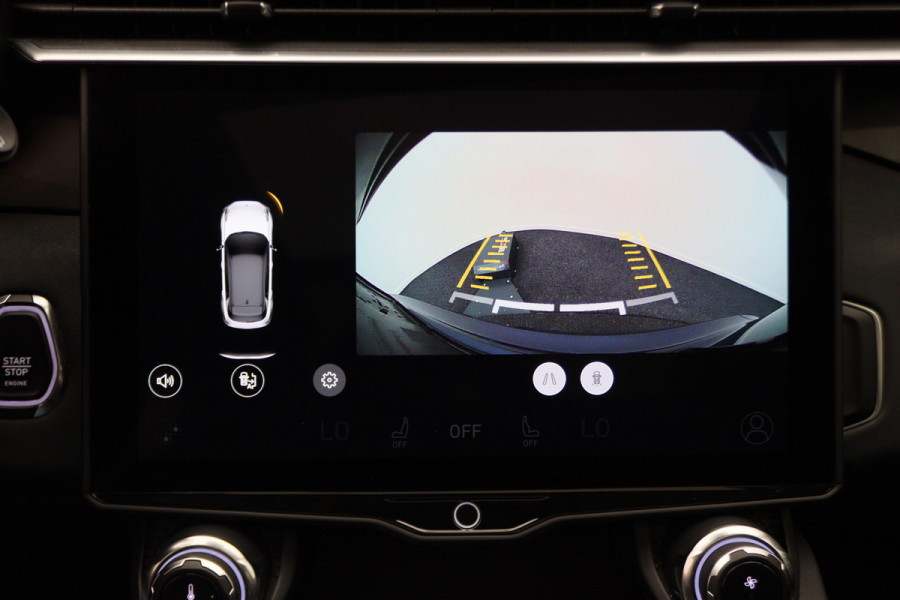 Lynk & Co 01 1.5 Plug-in Hybrid Automaat Two-Tone, Panoramadak, ACC, Keyless, Navigatie, PDC, LED, 20''