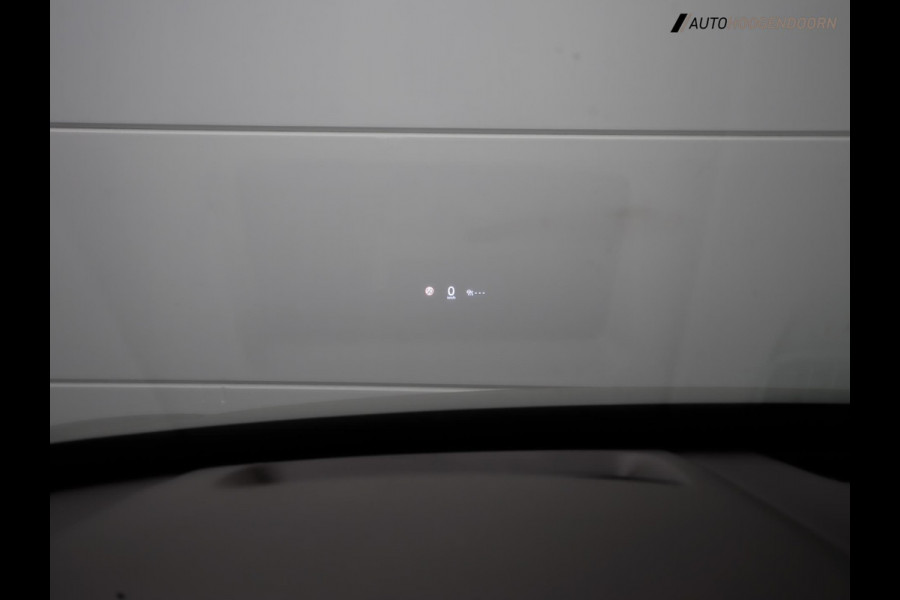 Mazda CX-30 2.0 e-SkyActiv-X M Hybrid Luxury (APPLE CARPLAY,HEAD-UP DISPLAY,SCHUIFDAK,BOSE,KEYLESS,DODEHOEK,360 CAMERA,TREKHAAK)