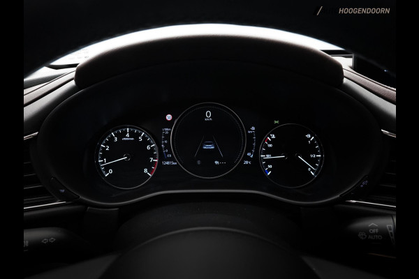 Mazda CX-30 2.0 e-SkyActiv-X M Hybrid Luxury (APPLE CARPLAY,HEAD-UP DISPLAY,SCHUIFDAK,BOSE,KEYLESS,DODEHOEK,360 CAMERA,TREKHAAK)