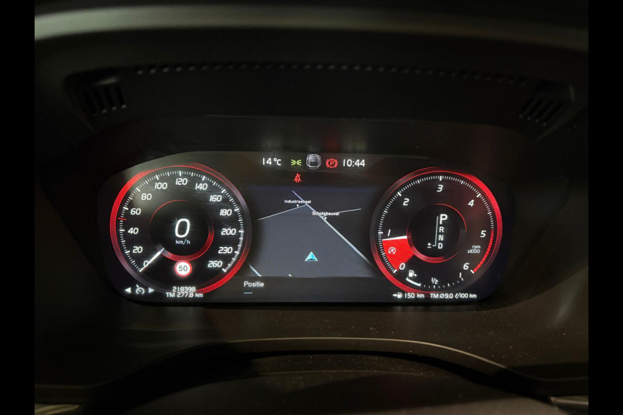 Volvo XC60 D4 Aut. R-Design Leder Parkeercamera Stoelverwarming 190pk Volvo XC60 D4 Aut. R-Design Leder Parkeercamera Stoelverwarming 190pk