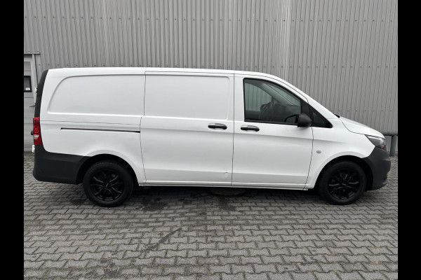 Mercedes-Benz Vito 111 CDI Lang*A/C*NAVI*CRUISE*HAAK* Mercedes-Benz Vito 111 CDI Lang*A/C*NAVI*CRUISE*HAAK*