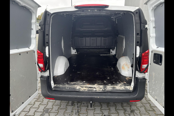 Mercedes-Benz Vito 111 CDI Lang*A/C*NAVI*CRUISE*HAAK* Mercedes-Benz Vito 111 CDI Lang*A/C*NAVI*CRUISE*HAAK*
