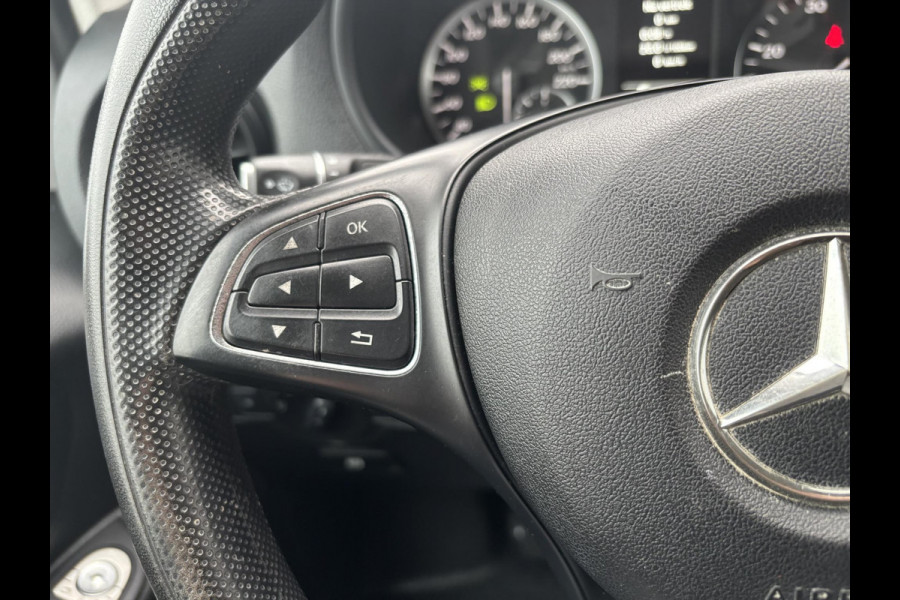 Mercedes-Benz Vito 111 CDI Lang*A/C*NAVI*CRUISE*HAAK* Mercedes-Benz Vito 111 CDI Lang*A/C*NAVI*CRUISE*HAAK*