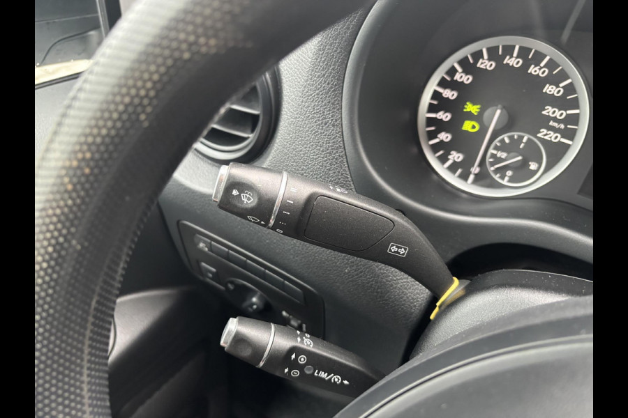 Mercedes-Benz Vito 111 CDI Lang*A/C*NAVI*CRUISE*HAAK* Mercedes-Benz Vito 111 CDI Lang*A/C*NAVI*CRUISE*HAAK*