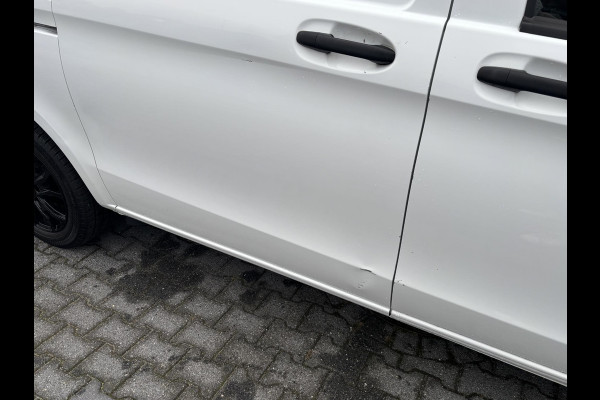 Mercedes-Benz Vito 111 CDI Lang*A/C*NAVI*CRUISE*HAAK* Mercedes-Benz Vito 111 CDI Lang*A/C*NAVI*CRUISE*HAAK*