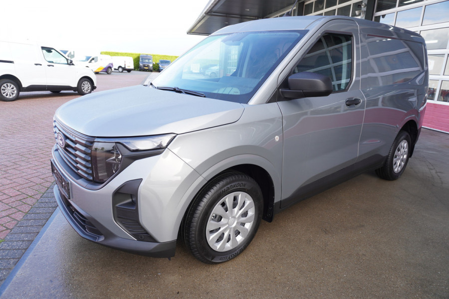 Ford Transit Courier 1.0 EcoBoost 125PK Trend Benzine Automaat NR.V200 | Airco | Cruise | Trekhaak | Apple CP- Android auto Ford Transit Courier 1.0 EcoBoost 125PK Trend Benzine Automaat NR.V200 | Airco | Cruise | Trekhaak | Apple CP- Android auto