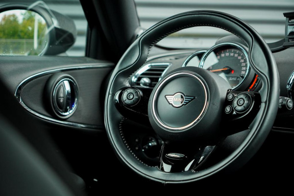 MINI Clubman 2.0 Cooper S / Aut / Leder / Stoelverwarming / Camera / LED MINI Clubman 2.0 Cooper S / Aut / Leder / Stoelverwarming / Camera / LED