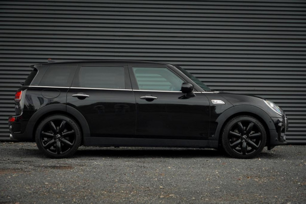 MINI Clubman 2.0 Cooper S / Aut / Leder / Stoelverwarming / Camera / LED MINI Clubman 2.0 Cooper S / Aut / Leder / Stoelverwarming / Camera / LED