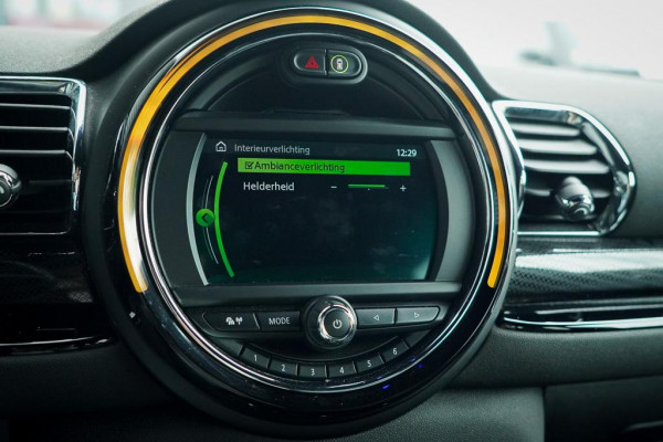 MINI Clubman 2.0 Cooper S / Aut / Leder / Stoelverwarming / Camera / LED MINI Clubman 2.0 Cooper S / Aut / Leder / Stoelverwarming / Camera / LED