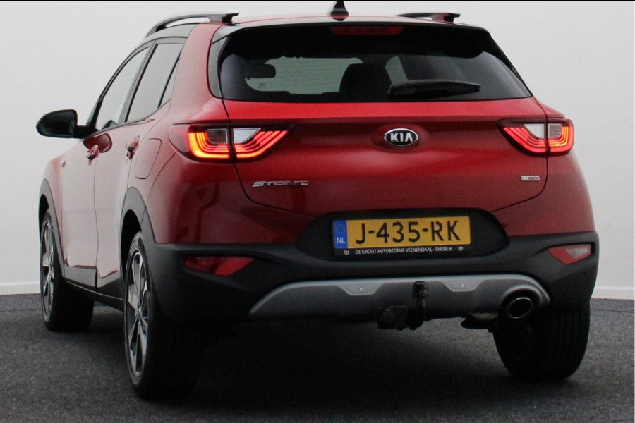 Kia Stonic 1.0 T-GDi Sports Edition Two-Tone, Camera, Apple Carplay, Cruise, PDC, Trekhaak, 17" Kia Stonic 1.0 T-GDi Sports Edition Two-Tone, Camera, Apple Carplay, Cruise, PDC, Trekhaak, 17"