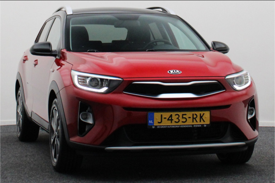 Kia Stonic 1.0 T-GDi Sports Edition Two-Tone, Camera, Apple Carplay, Cruise, PDC, Trekhaak, 17" Kia Stonic 1.0 T-GDi Sports Edition Two-Tone, Camera, Apple Carplay, Cruise, PDC, Trekhaak, 17"