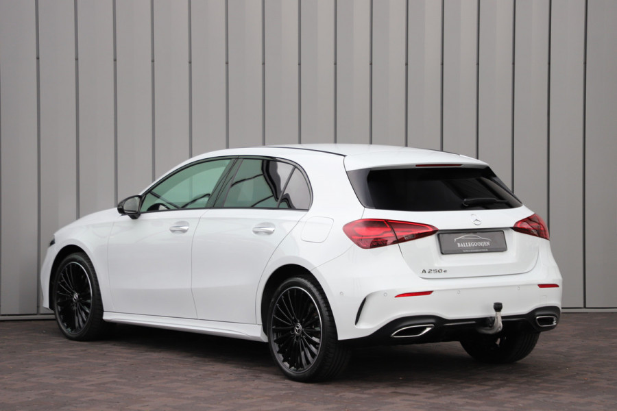 Mercedes-Benz A-Klasse 250 e AMG Aut8 | 218PK | Sfeerverlichting | Keyles-go | Stuurwielverwarming | Multi-beam | Stoelverw. | 2023.