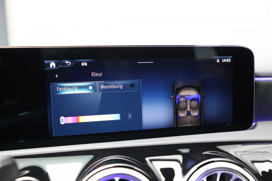Mercedes-Benz A-Klasse 250 e AMG Aut8 | 218PK | Sfeerverlichting | Keyles-go | Stuurwielverwarming | Multi-beam | Stoelverw. | 2023.