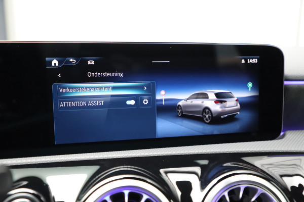 Mercedes-Benz A-Klasse 250 e AMG Aut8 | 218PK | Sfeerverlichting | Keyles-go | Stuurwielverwarming | Multi-beam | Stoelverw. | 2023.