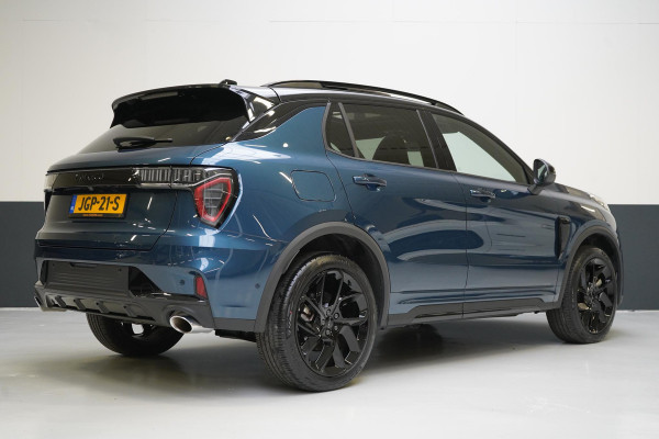 Lynk & Co 01 1.5 | Zwart optiek | Panoramadak | Navigatie | Memory | Apple CarPlay Lynk & Co 01 1.5 | Zwart optiek | Panoramadak | Navigatie | Memory | Apple CarPlay