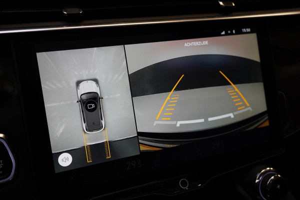 Lynk & Co 01 1.5 | Zwart optiek | Panoramadak | Navigatie | Memory | Apple CarPlay Lynk & Co 01 1.5 | Zwart optiek | Panoramadak | Navigatie | Memory | Apple CarPlay