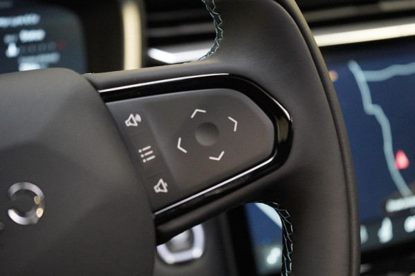 Lynk & Co 01 1.5 | Zwart optiek | Panoramadak | Navigatie | Memory | Apple CarPlay Lynk & Co 01 1.5 | Zwart optiek | Panoramadak | Navigatie | Memory | Apple CarPlay