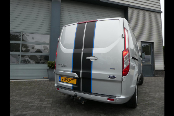 Ford Transit Custom 280 2.0tdci 170pk, Automaat, LED, Camera, 3-Zits, Navigatie. Ford Transit Custom 280 2.0tdci 170pk, Automaat, LED, Camera, 3-Zits, Navigatie.