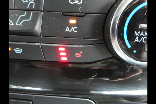 Ford Transit Custom 280 2.0tdci 170pk, Automaat, LED, Camera, 3-Zits, Navigatie. Ford Transit Custom 280 2.0tdci 170pk, Automaat, LED, Camera, 3-Zits, Navigatie.