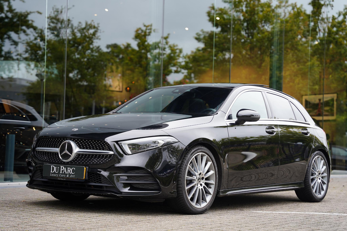 Mercedes-Benz A-Klasse 220 Premium Plus, AMG Leder, Burmester, 360 Camera, 19 Inch, Adaptive Cruise Mercedes-Benz A-Klasse 220 Premium Plus, AMG Leder, Burmester, 360 Camera, 19 Inch, Adaptive Cruise